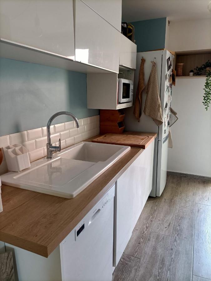 Hyères Appartement Proche Mer Avec Terrasse Et Jardin Privatif المظهر الخارجي الصورة
