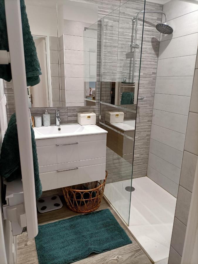 Hyères Appartement Proche Mer Avec Terrasse Et Jardin Privatif المظهر الخارجي الصورة