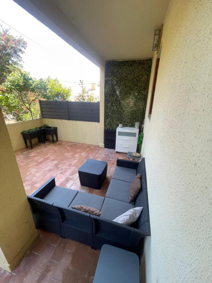 Hyères Appartement Proche Mer Avec Terrasse Et Jardin Privatif المظهر الخارجي الصورة
