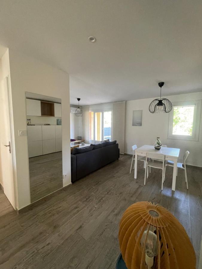 Hyères Appartement Proche Mer Avec Terrasse Et Jardin Privatif المظهر الخارجي الصورة