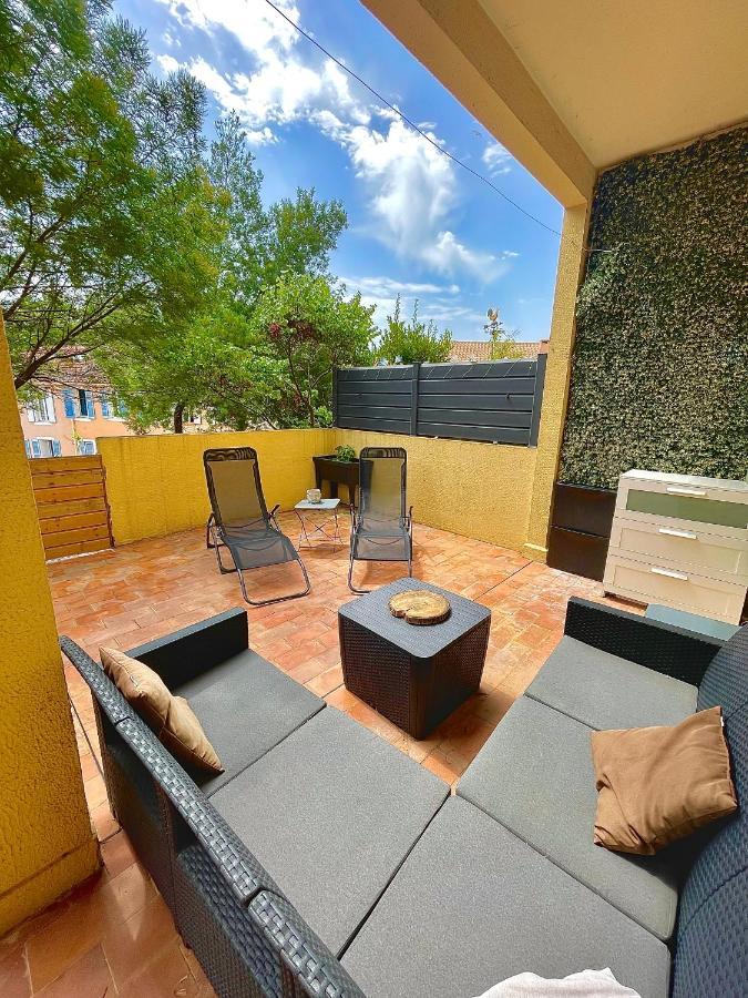 Hyères Appartement Proche Mer Avec Terrasse Et Jardin Privatif المظهر الخارجي الصورة